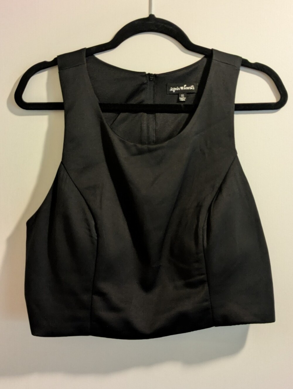 Black Sleeveless Crop Top